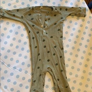 Apple Kate Quinn long sleeved romper